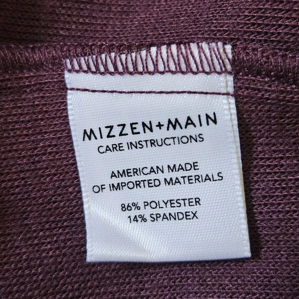 Mizzen + Main Sweater Men's XL Pomerelle Trim Fit V-Neck Long Sleeve Performance
